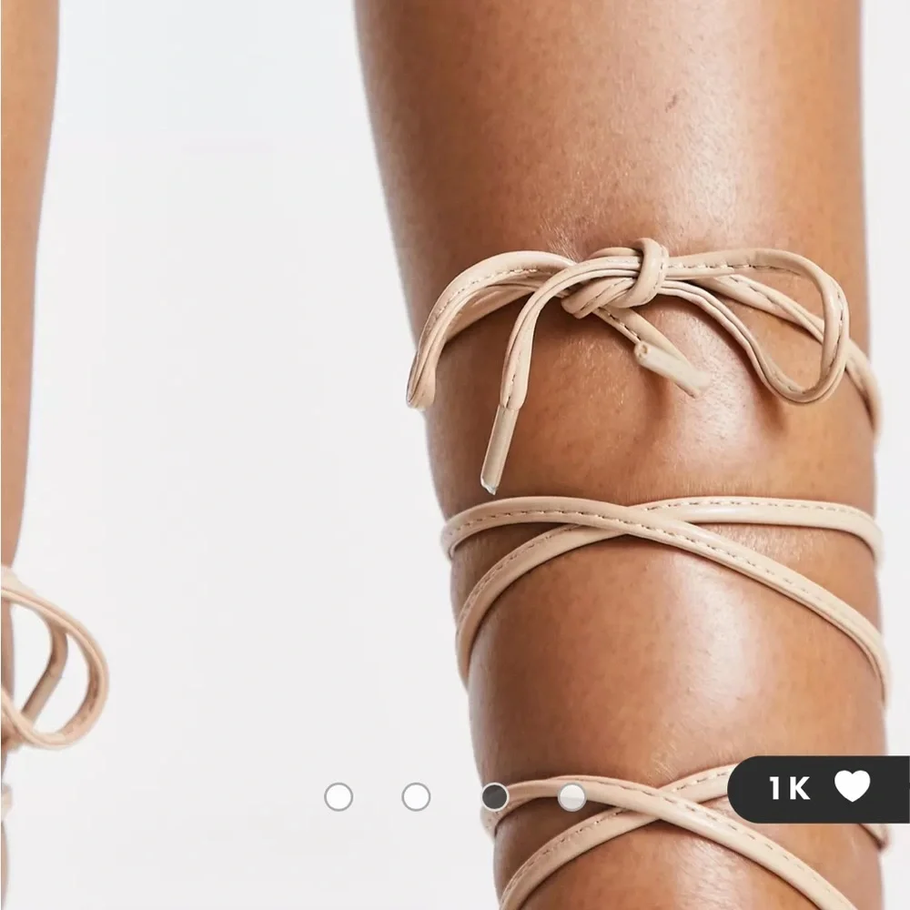 Tie leg stilletto heeled sandals with square toe - Picture 3 of 4